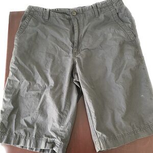 MENS Calvin Klein Gray Cargo Shorts size 32